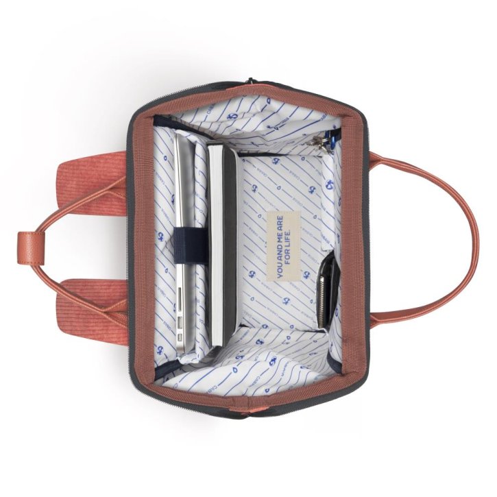 CABAIA Adventurer M Newcastle